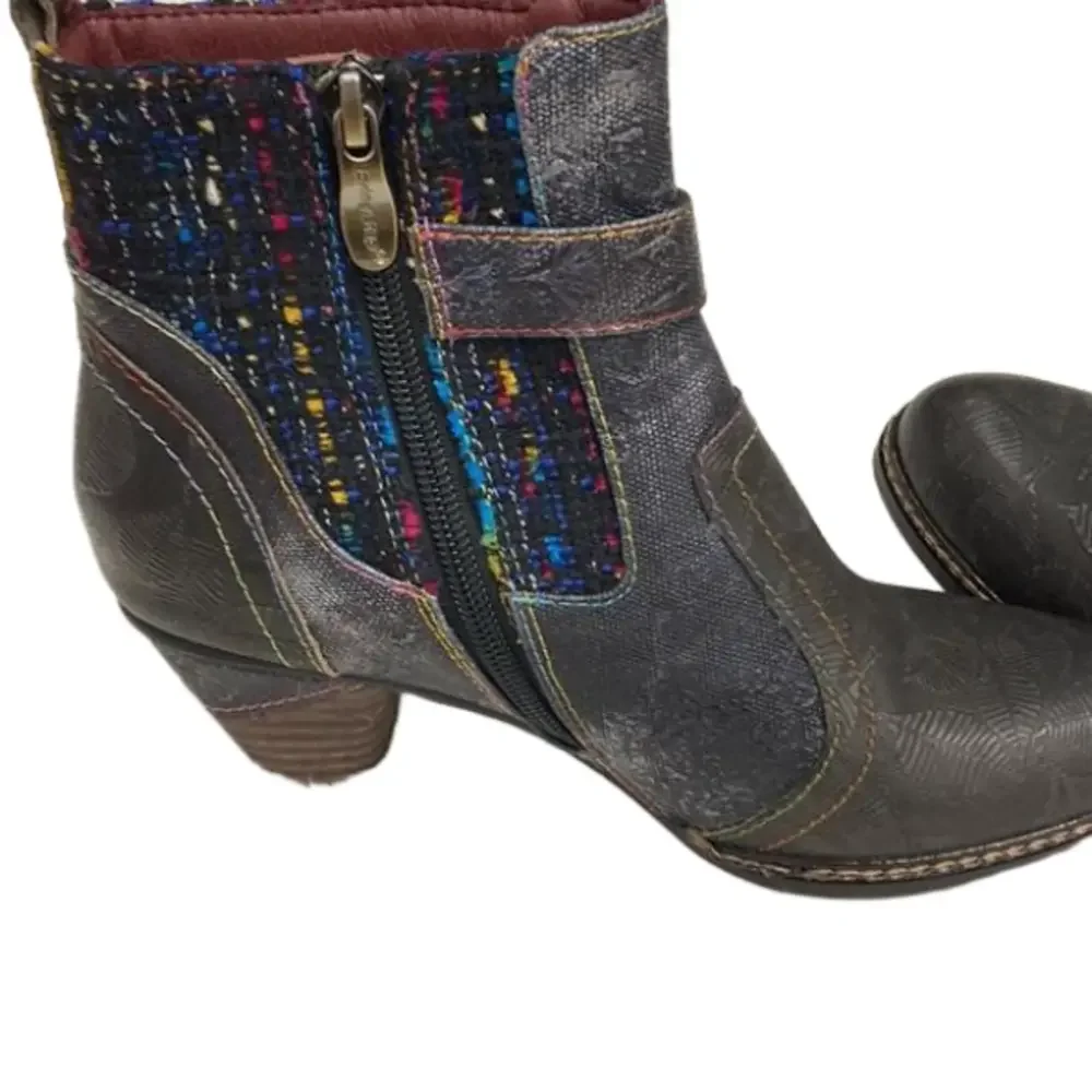 NWOT L’Artiste by Spring Step Leather and Textile Booties Size 36
